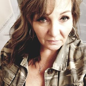 Meet your Posher, Kellie